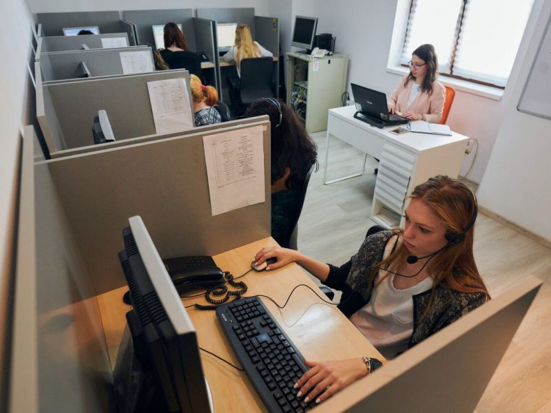 Reveal Marketing Research Call Center 3